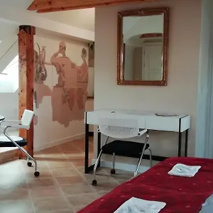  Apartment Patea - Cozy And Quiet 42 Sqm Near The City Centre