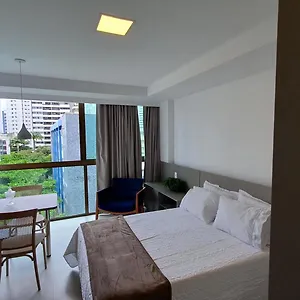 https://apt-flat-boa-viagem-rooftop-470.portodegalinhashotels.com