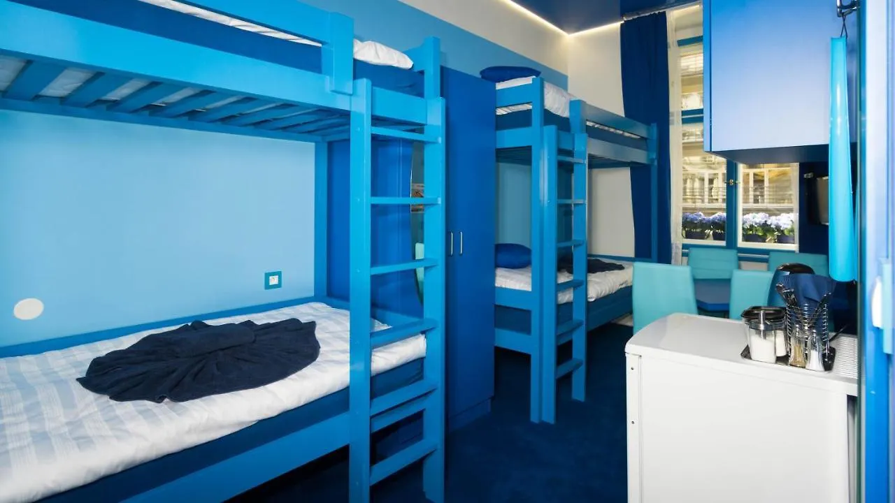 Apartment Colours - Your 7 Colour Experience In Centre Of Praag