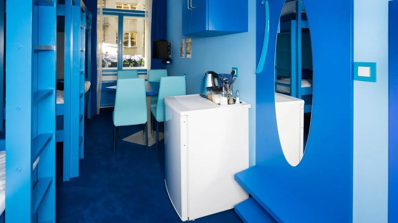 Apartment Colours - Your 7 Colour Experience In Centre Of Praag