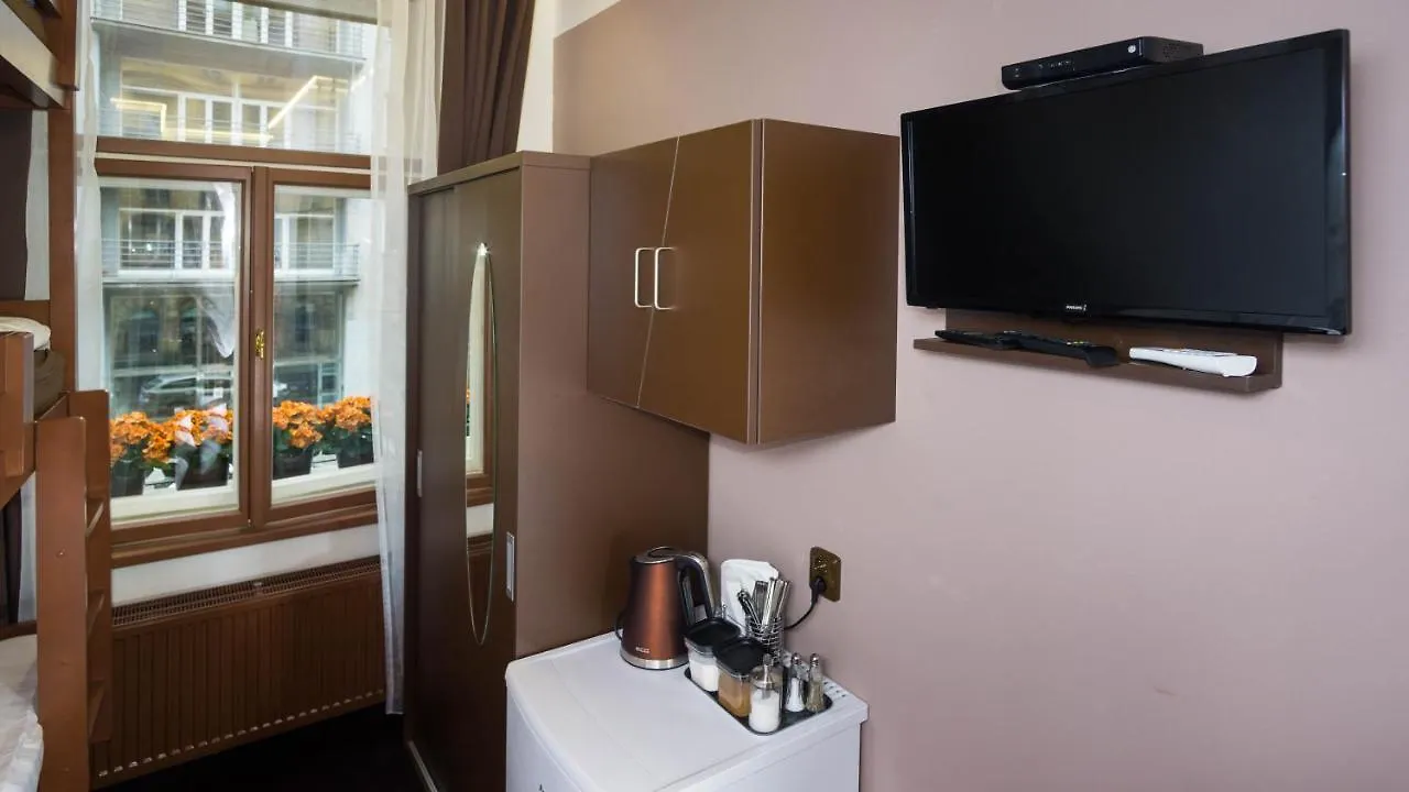Apartment Colours - Your 7 Colour Experience In Centre Of Praag